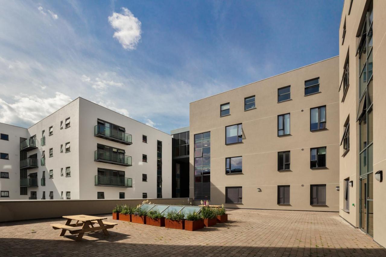 Copley Court Apartment คอร์ก ภายนอก รูปภาพ